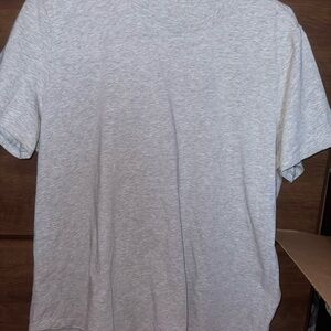 Lululemon Classic Crew Neck Women's Top in L - Light Gray